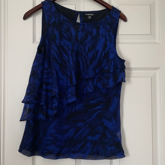 Sleeveless blouse - Picture 1 of 2